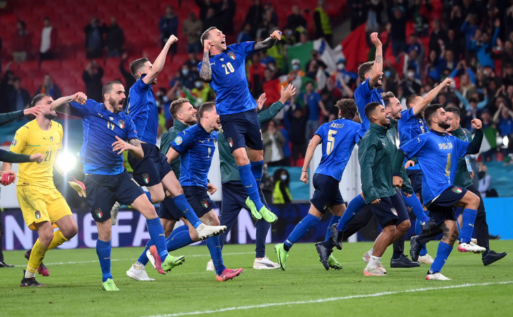 直播:意大利vs英格兰的相关图片